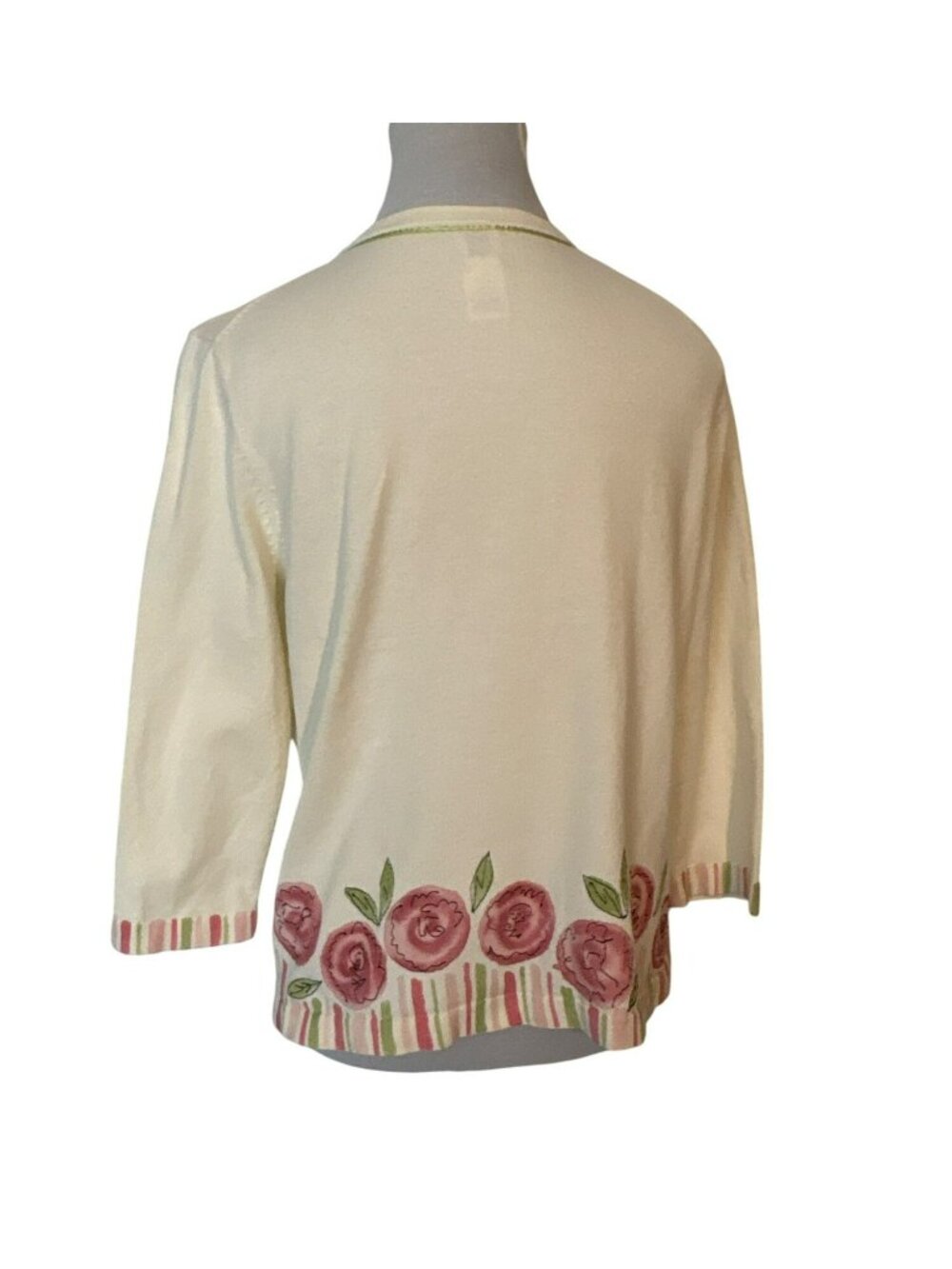 Garnet Hill Floral Embroidered Button-Down 3/4 Sleeve Cardigan Sweater Size M - Picture 2 of 6